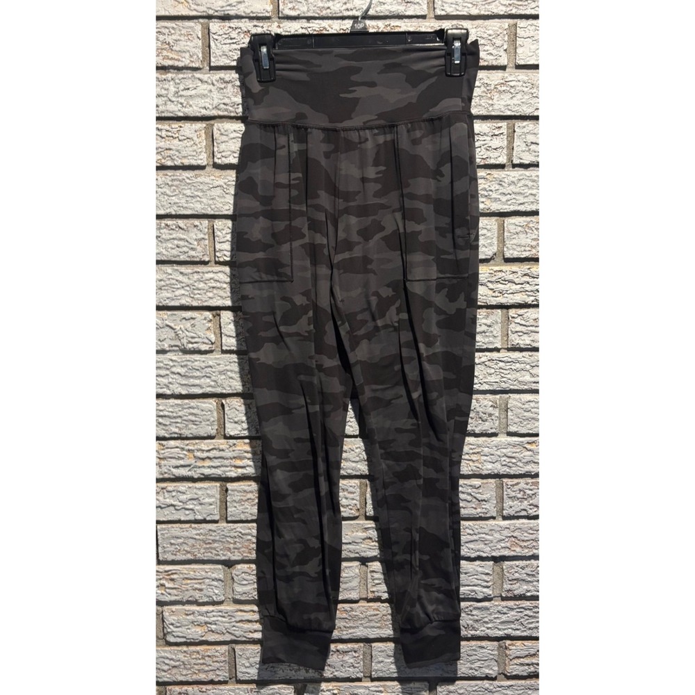 Athleta Salutation Camo Jogger Pants Gray Black XS High Rise Yoga Lounge